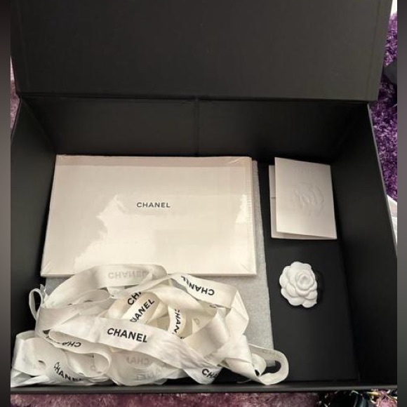 Chanel BoyBag - Picture 7 of 9